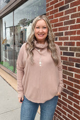 Korine Turtleneck Pullover - Mocha