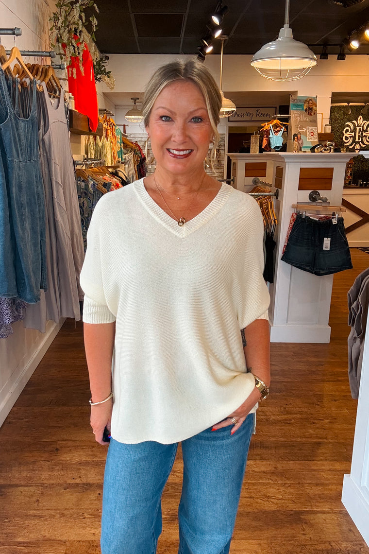Rayna Lightweight Sweater - Pale Yellow