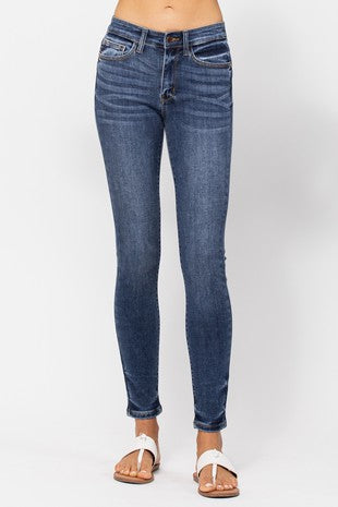 Judy Blue Classic Handsand Skinny Jeans
