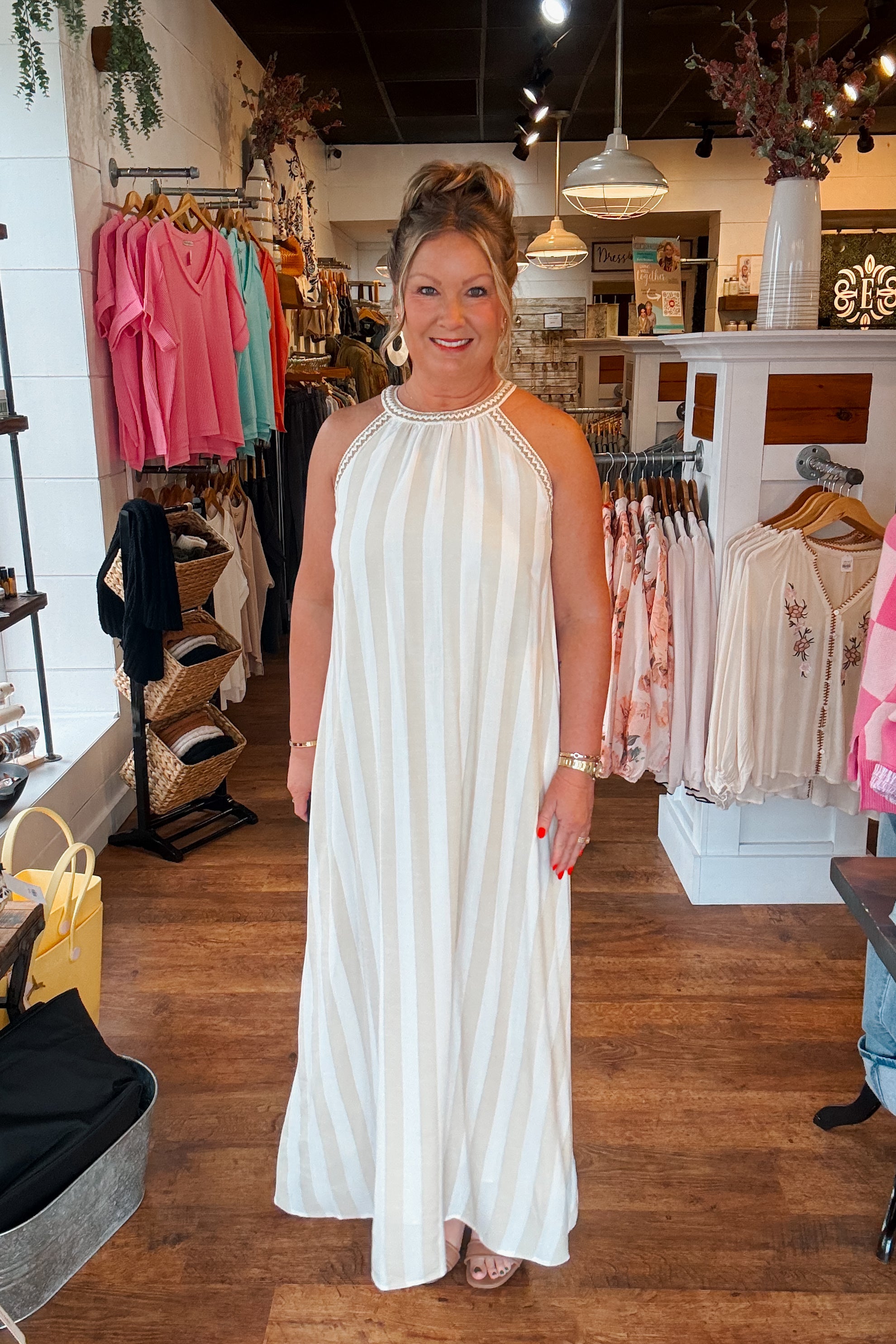 Lindie Maxi Dress- Taupe