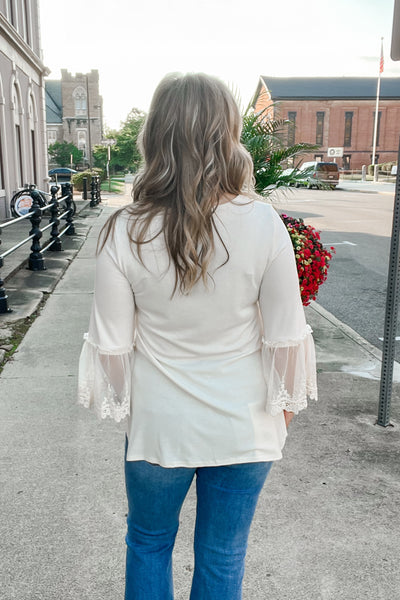The Elisa Pullover - Beige