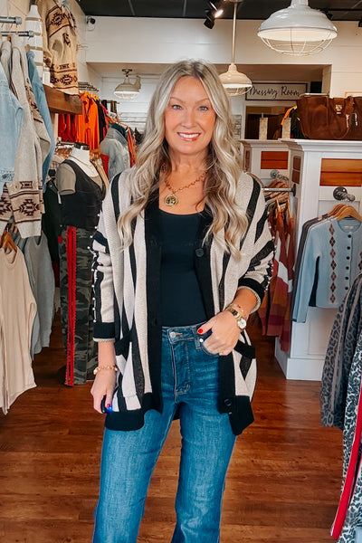 Judy Blue Charlotte Tummy Control Flare Jeans