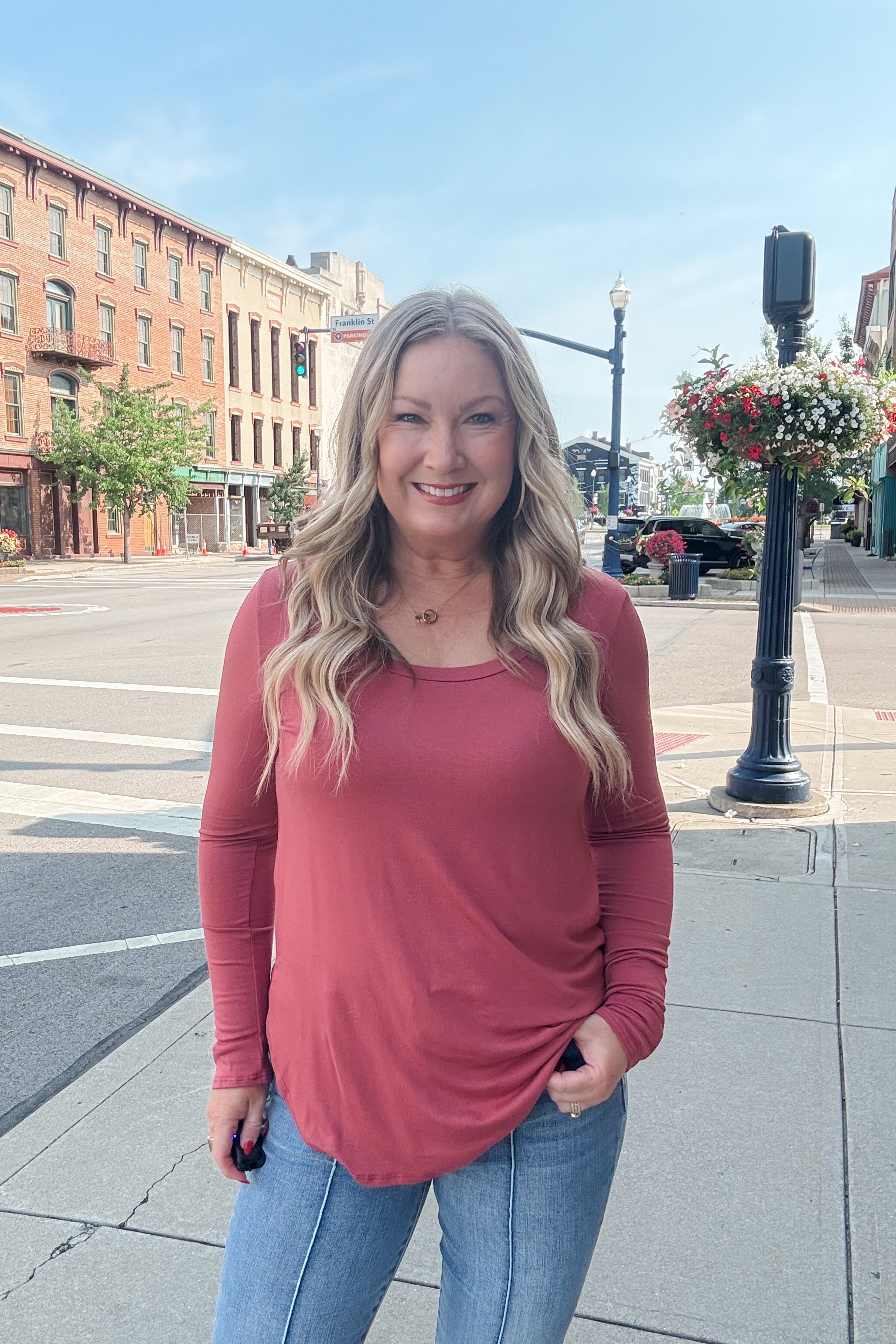 Scoop Neck Pullover - Coral