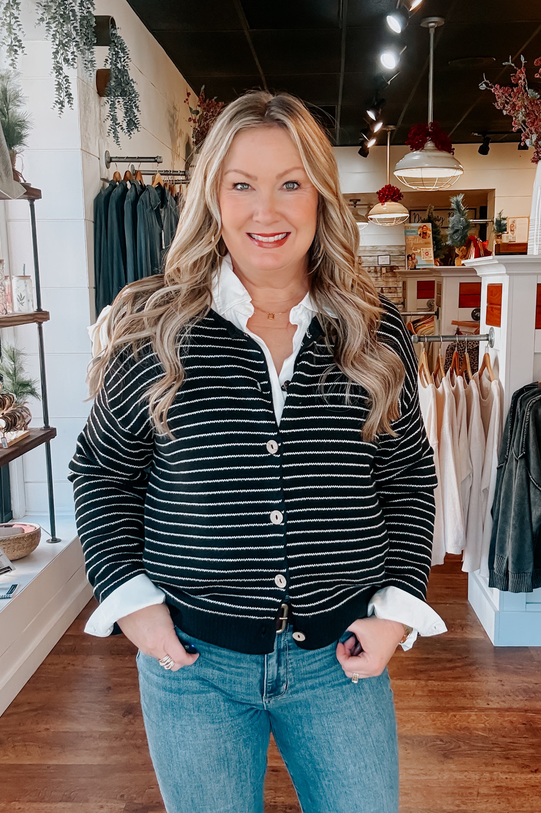 Addessa Button Cardigan - Black