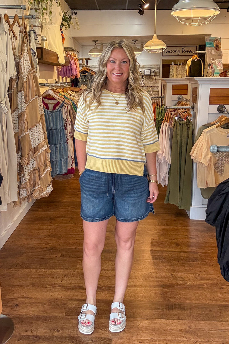 Judy Blue Baggy Featherweight Short