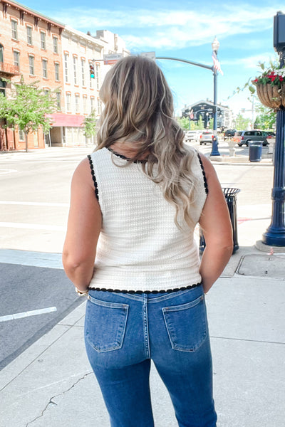 Callie Contrast Trim Top