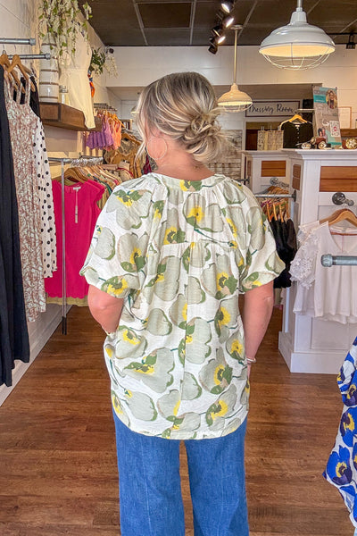 Gabby Floral Pullover
