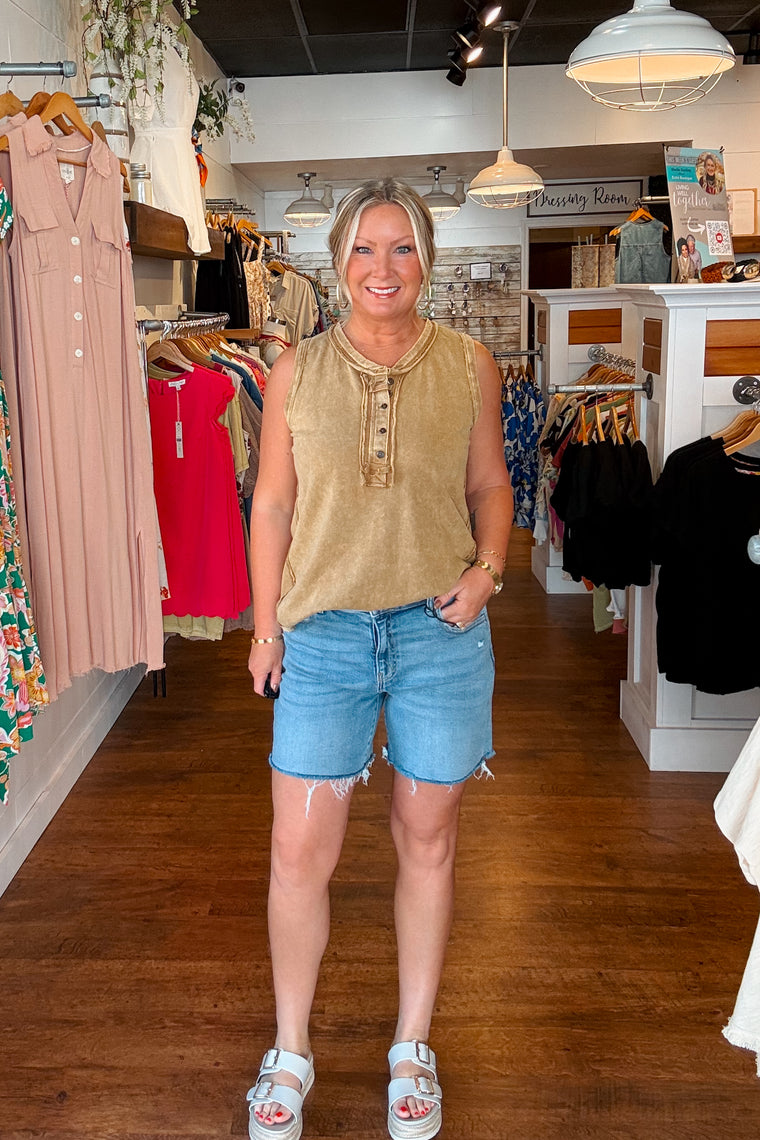 Mid Rise Raw Hem Denim Shorts