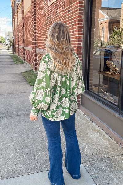 Kinley Pullover