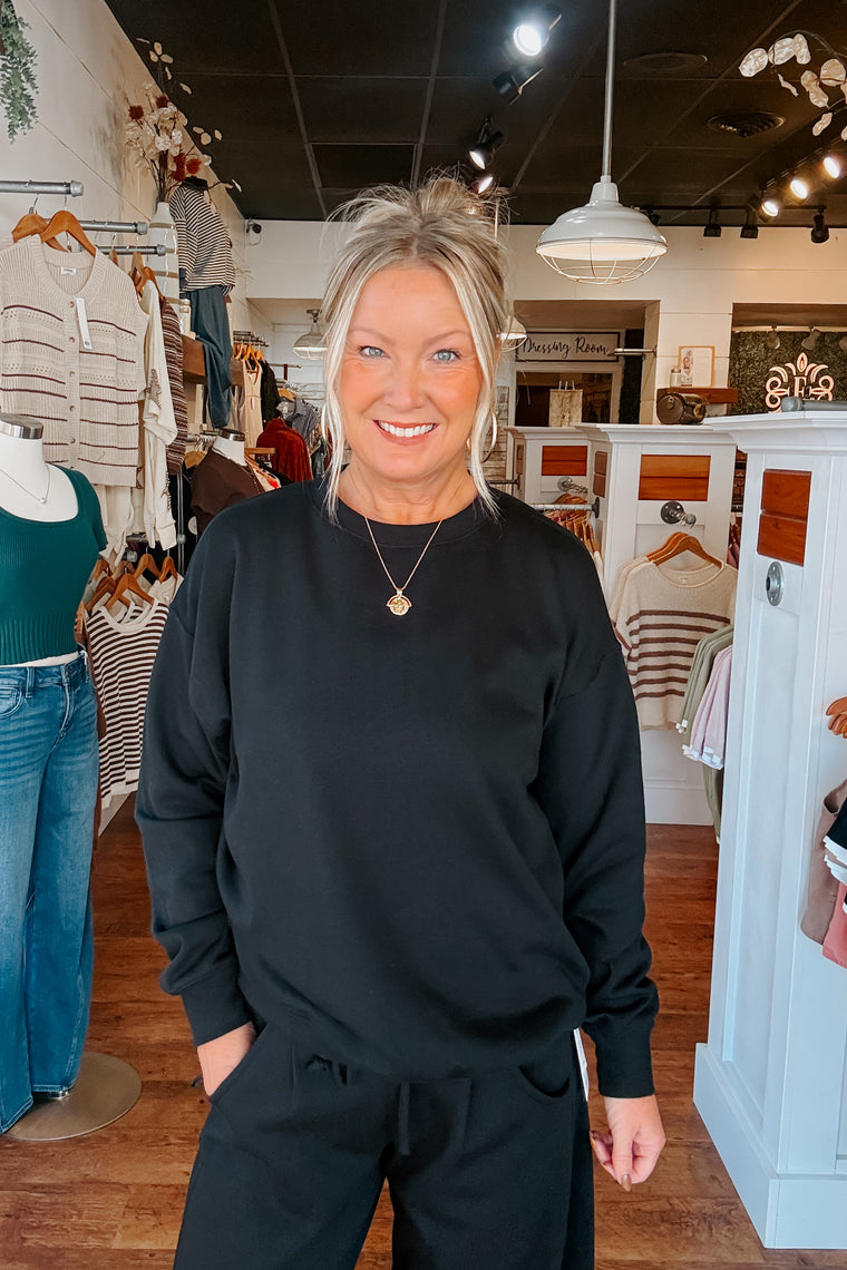 Oversized Crew Neck Sweatshirt - Black