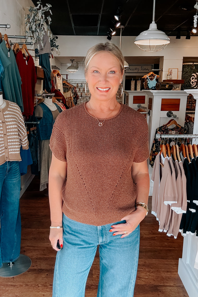V Stitch Pullover - Brown