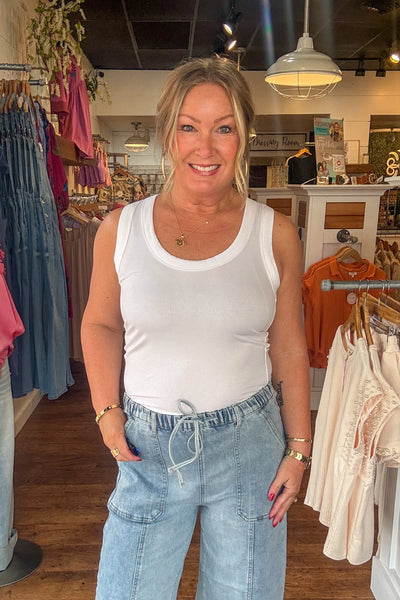 Ribbed Scoop Neck Tank Top - White