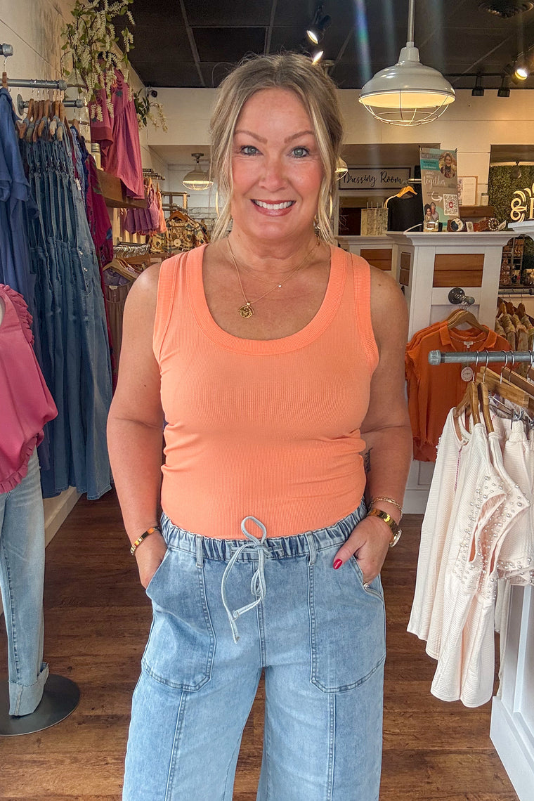 Ribbed Scoop Neck Tank Top - Coral