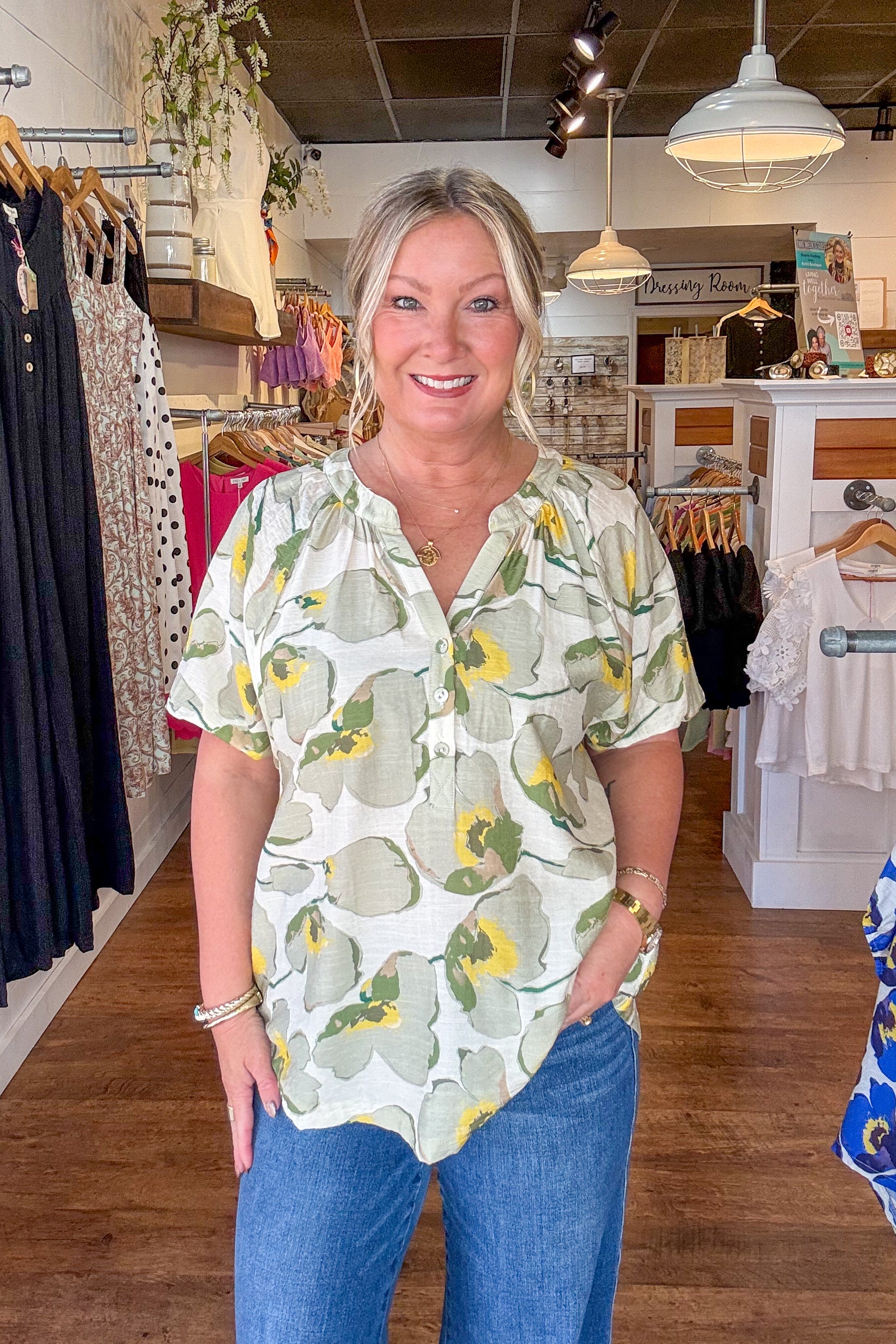 Gabby Floral Pullover