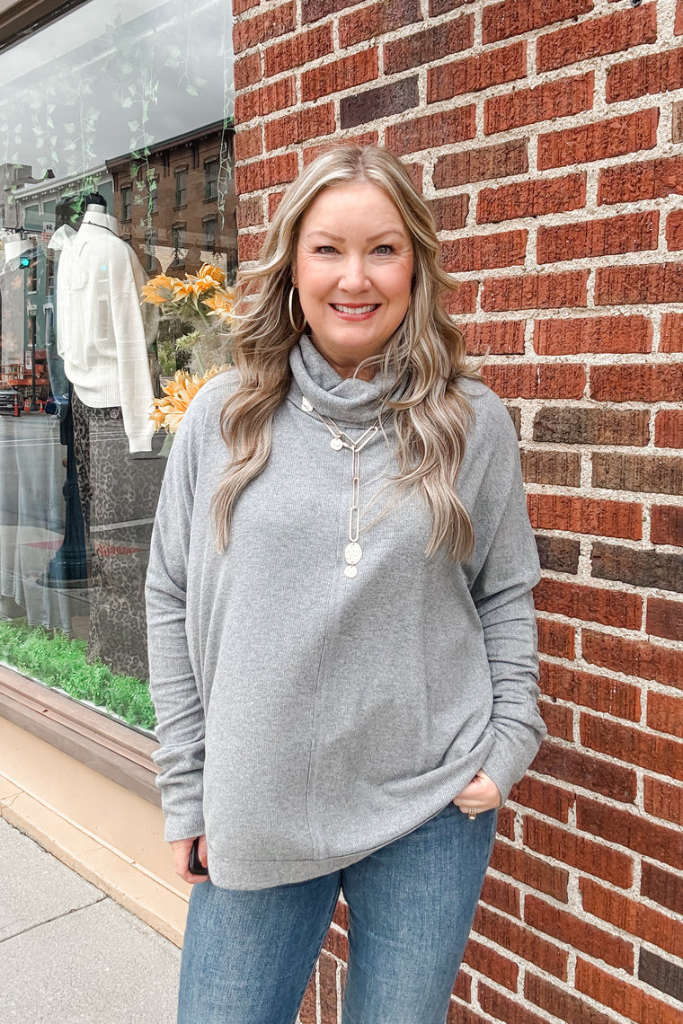 Korine Turtleneck Pullover - Heather Grey