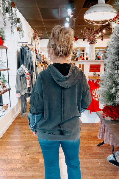 Kamryn Contrast Pullover