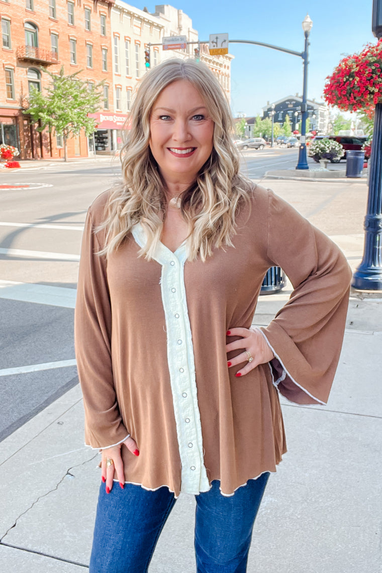 The Myla Pullover - Chocolate