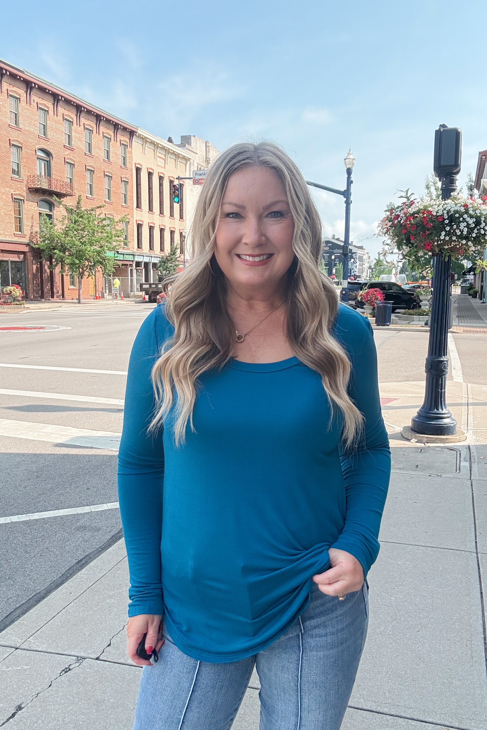 Scoop Neck Pullover - Teal